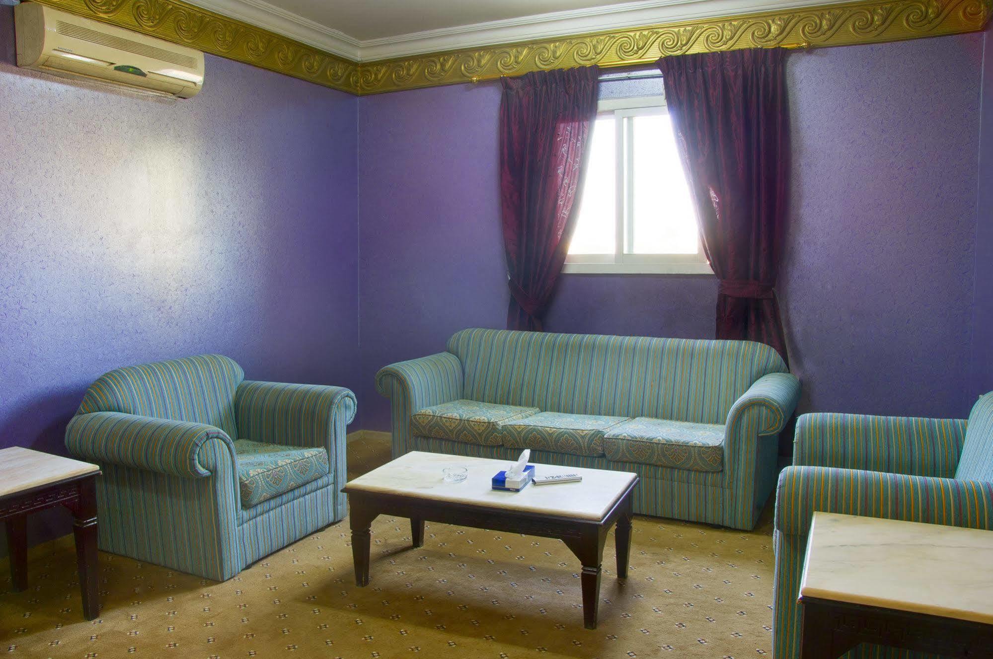Al Farhan Hotel Suites Al Aqiq Riyadh Exterior photo